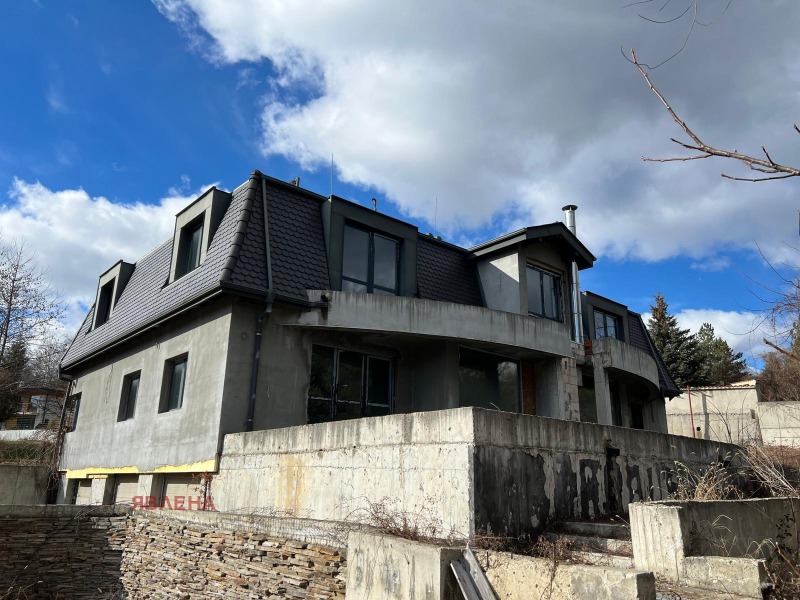 Продава КЪЩА в град София, с. Панчарево - 308 кв.м / 3 000 000 € » 5 867 490.00 лв., ЯВЛЕНА