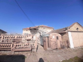 Продажба на имоти в с. Ведрина, област Добрич - изображение 2 