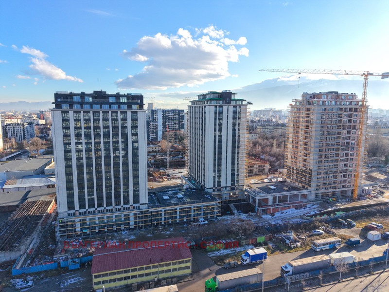 Продава  2-стаен град София , Банишора , 64 кв.м | 97923347 - изображение [2]