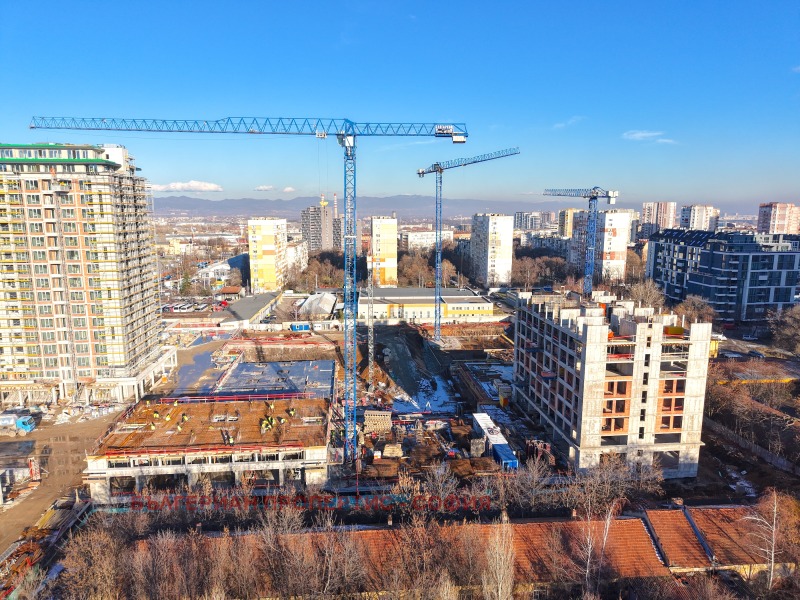 Продава  2-стаен град София , Банишора , 64 кв.м | 97923347 - изображение [14]