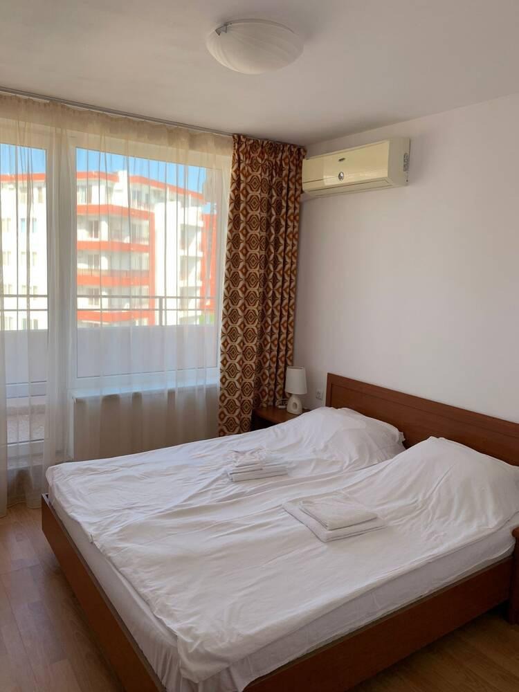 En venta  1 dormitorio región Burgas , Sveti Vlas , 68 metros cuadrados | 89382792 - imagen [3]