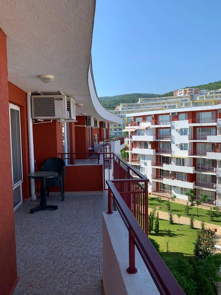 En venta  1 dormitorio región Burgas , Sveti Vlas , 68 metros cuadrados | 89382792 - imagen [6]