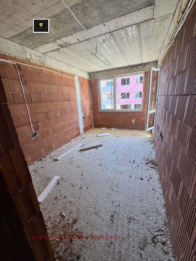 Продава  2-стаен град Пловдив , Остромила , 59 кв.м | 31448555