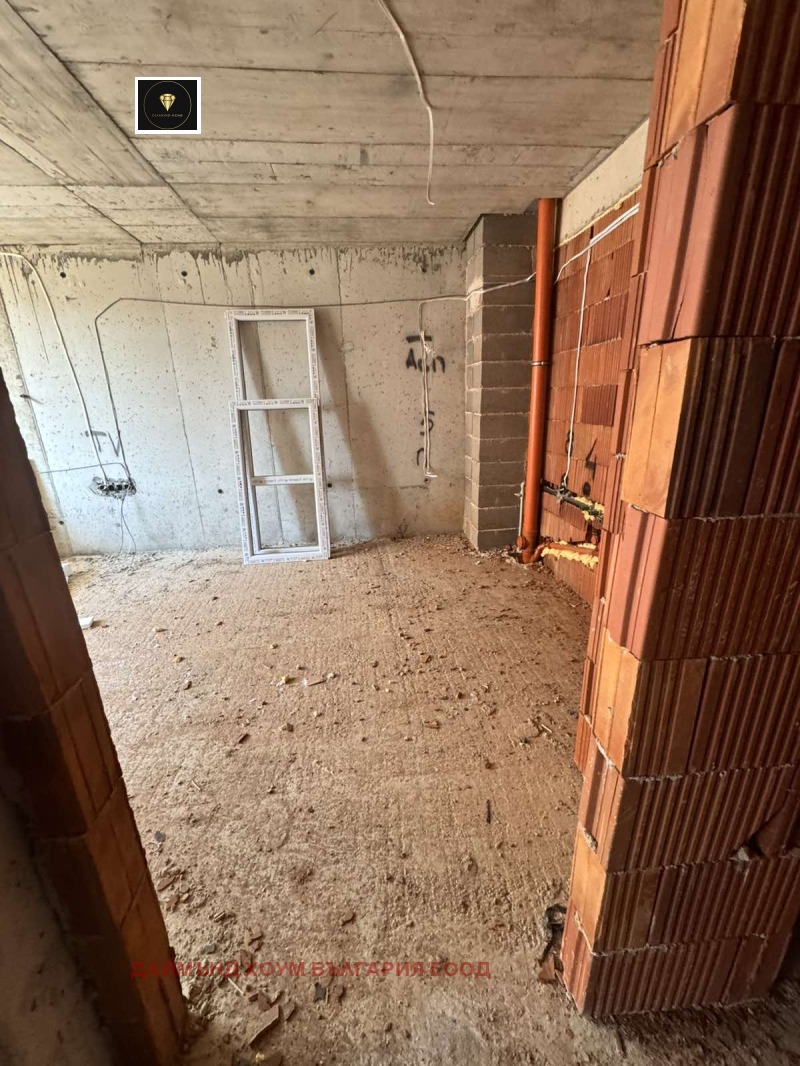 Продава  2-стаен град Пловдив , Остромила , 59 кв.м | 31448555 - изображение [4]