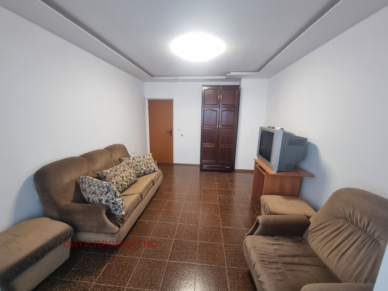 En venta  1 dormitorio Blagoevgrad , Elenovo 1 , 63 metros cuadrados | 36026173