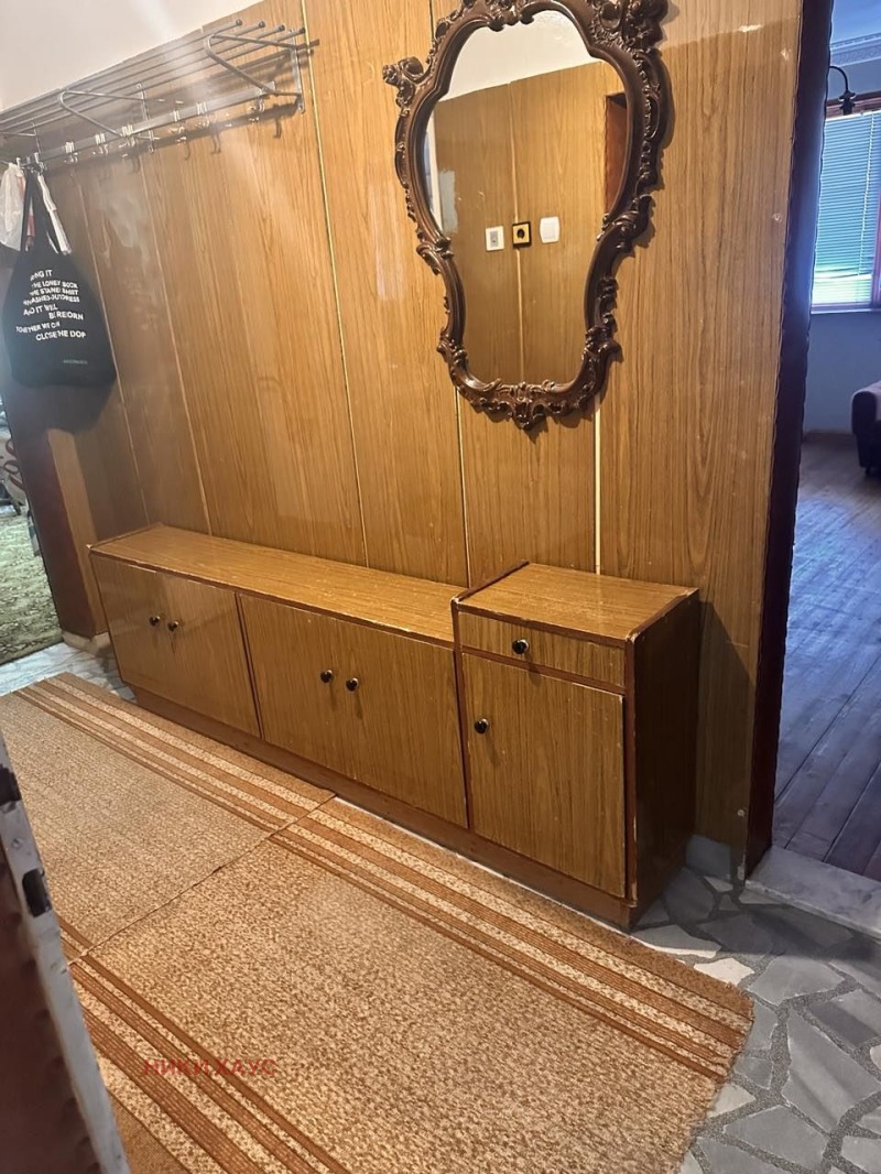 Продава ЕТАЖ ОТ КЪЩА, гр. Варна, Аспарухово, снимка 8 - Етаж от къща - 52490515