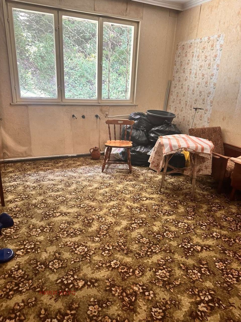 Продава ЕТАЖ ОТ КЪЩА, гр. Варна, Аспарухово, снимка 10 - Етаж от къща - 52490515