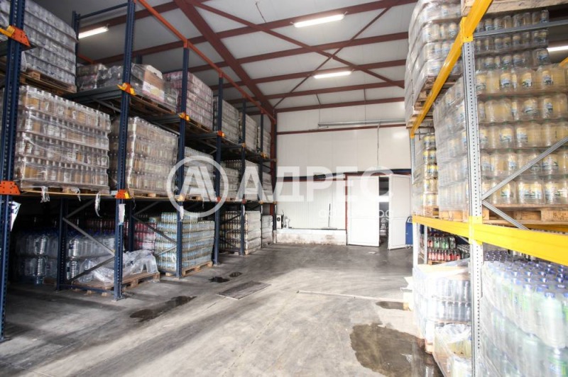 Na sprzedaż  Składowanie region Sofia , Elin Pelin , 3958 mkw | 91354690 - obraz [2]