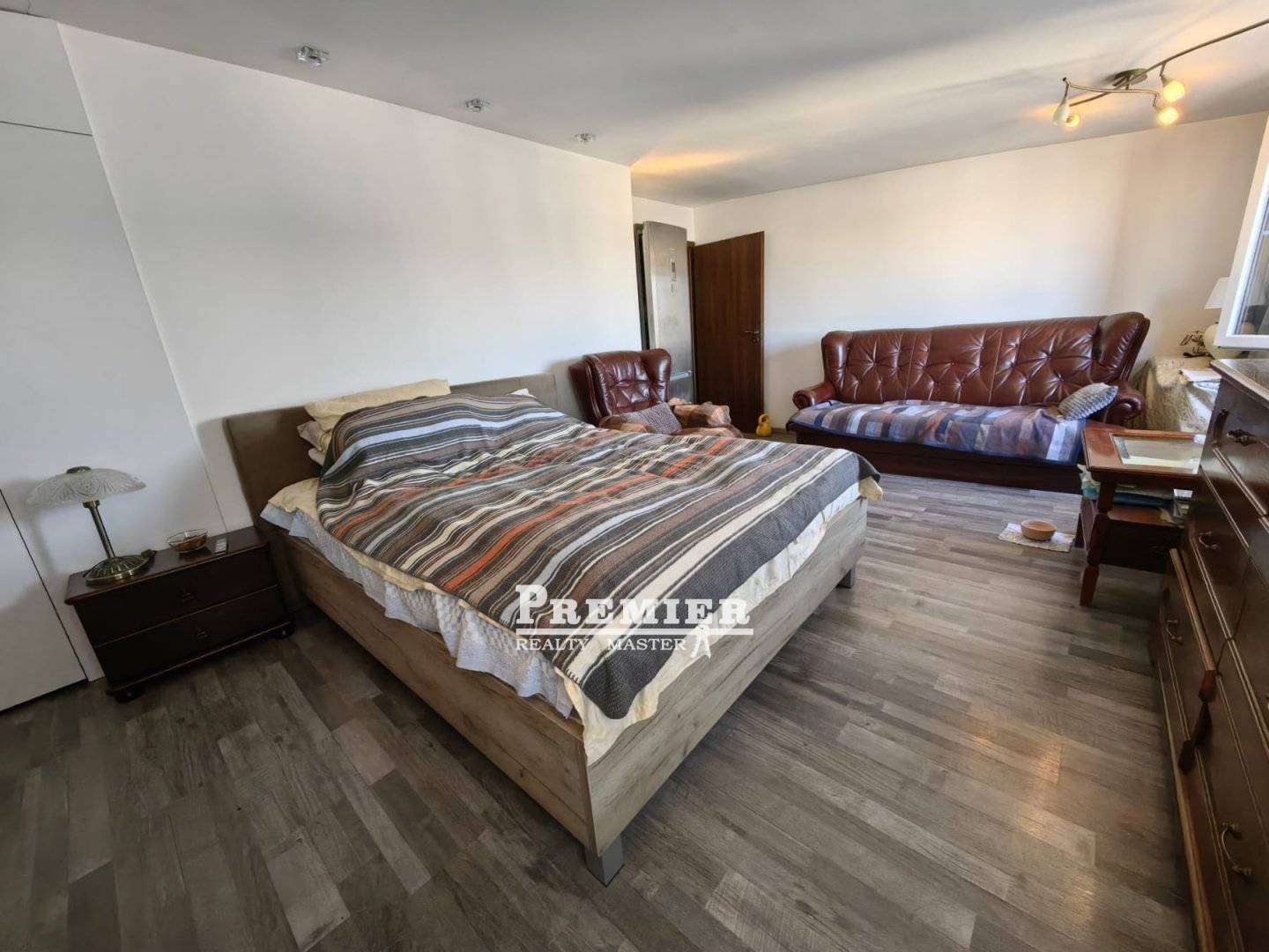 ������� 3-����� | Imot.bg � ����������� 8