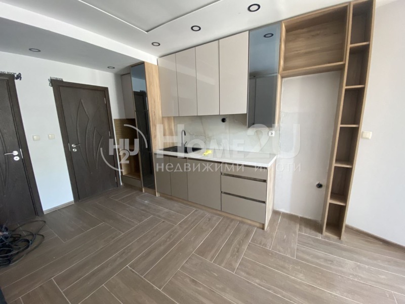 Eladó  2 hálószobás Varna , m-t Alen mak , 100 négyzetméter | 45908185 - kép [2]