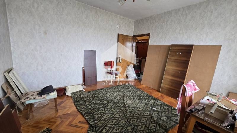 Продава 4-СТАЕН, гр. Велико Търново, Център, снимка 6 - Апартаменти - 52129299