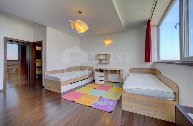 Te koop  Maisonnette Sofia , Lozenets , 392 m² | 28897991 - afbeelding [17]