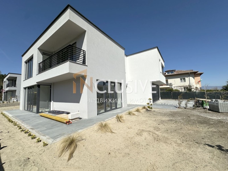 En venta  Casa Sofia , m-t Detski grad , 320 metros cuadrados | 42950564 - imagen [4]