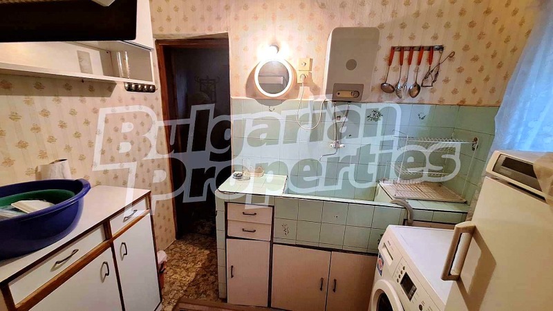 Продава КЪЩА, гр. Пазарджик, Руски, снимка 16 - Къщи - 52526943