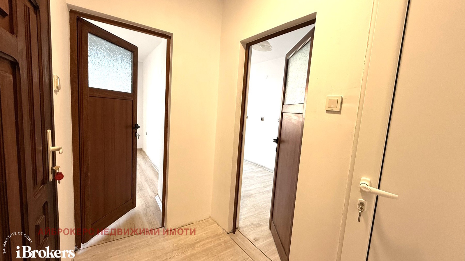 Продава 2-СТАЕН, гр. Бургас, Възраждане, снимка 4 - Апартаменти - 54556319