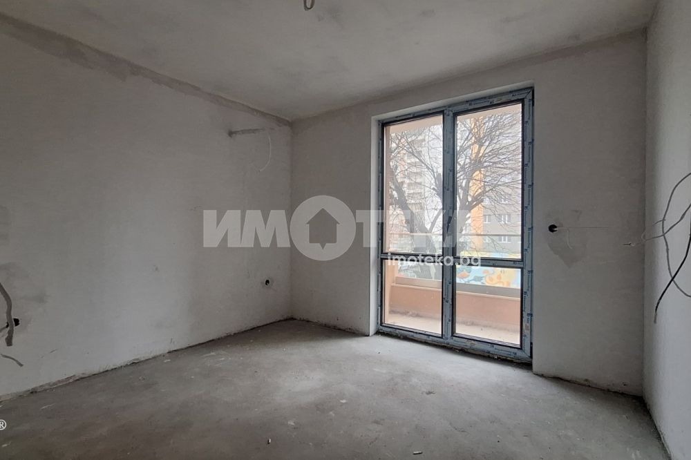 Продава 3-СТАЕН, гр. Варна, Лятно кино Тракия, снимка 2 - Апартаменти - 53454338