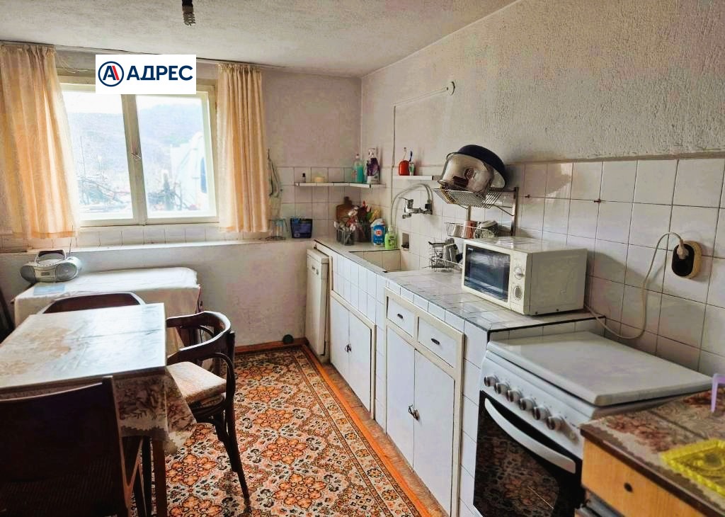 Продава КЪЩА, гр. Велинград, област Пазарджик, снимка 6 - Къщи - 54302419