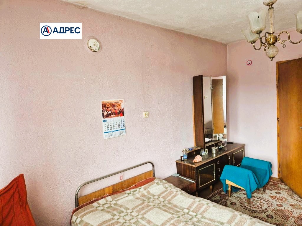 Продава КЪЩА, гр. Велинград, област Пазарджик, снимка 10 - Къщи - 54302419