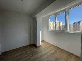 2 camere da letto Hadgi Dimitar, Sofia 6