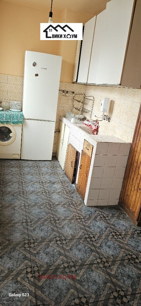 Продава 4-СТАЕН, гр. Варна, Автогара, снимка 4 - Aпартаменти - 48530456