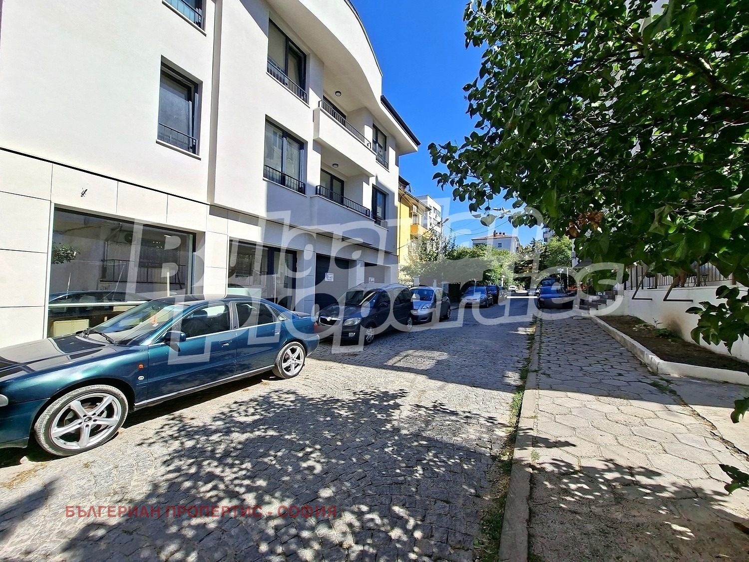Продава ГАРАЖ, ПАРКОМЯСТО, гр. София, Редута, снимка 10 - Гаражи и паркоместа - 56023242