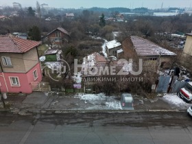 Cselekmény Iztok, Pernik 1