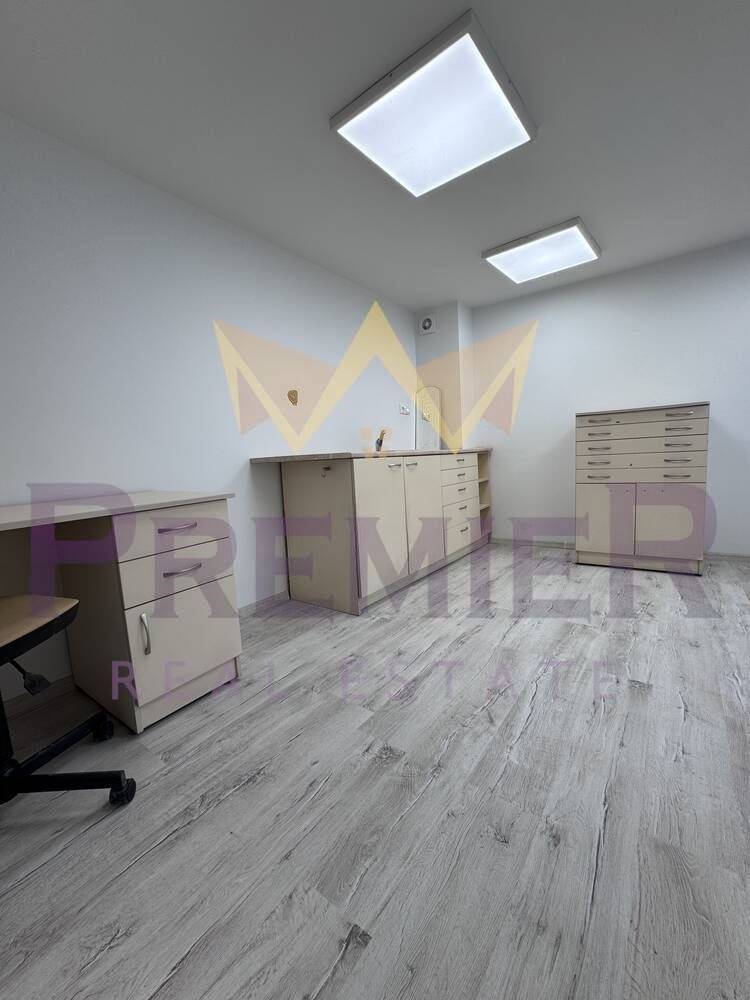 Продава ОФИС, гр. Варна, Колхозен пазар, снимка 8 - Офиси - 54515064
