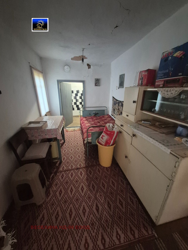 Продава КЪЩА, с. Кардам, област Добрич, снимка 2 - Къщи - 52476651