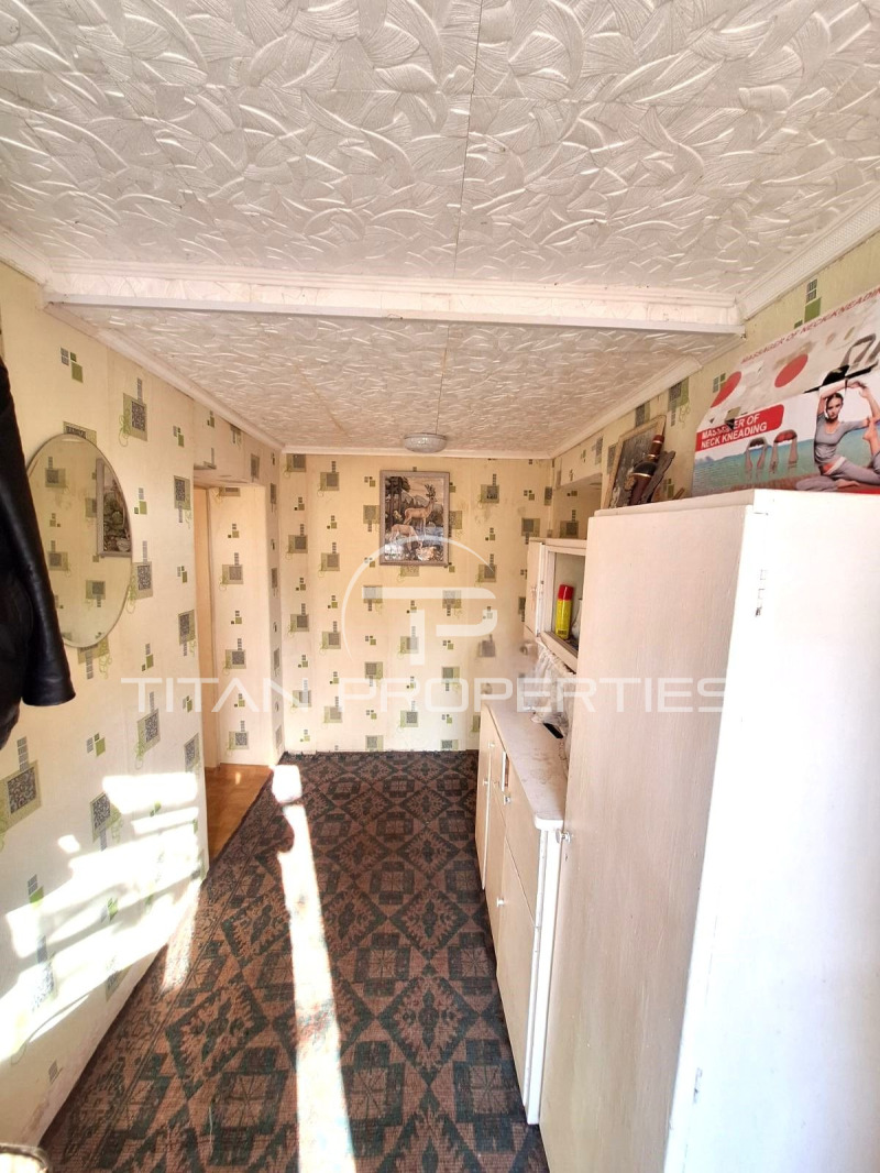 Продава КЪЩА, с. Песнопой, област Пловдив, снимка 5 - Къщи - 52648499