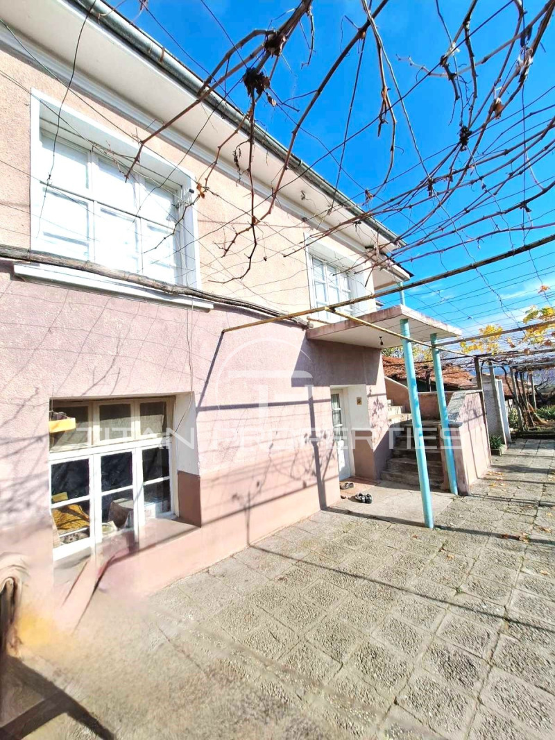 Продава КЪЩА, с. Песнопой, област Пловдив, снимка 16 - Къщи - 52648499