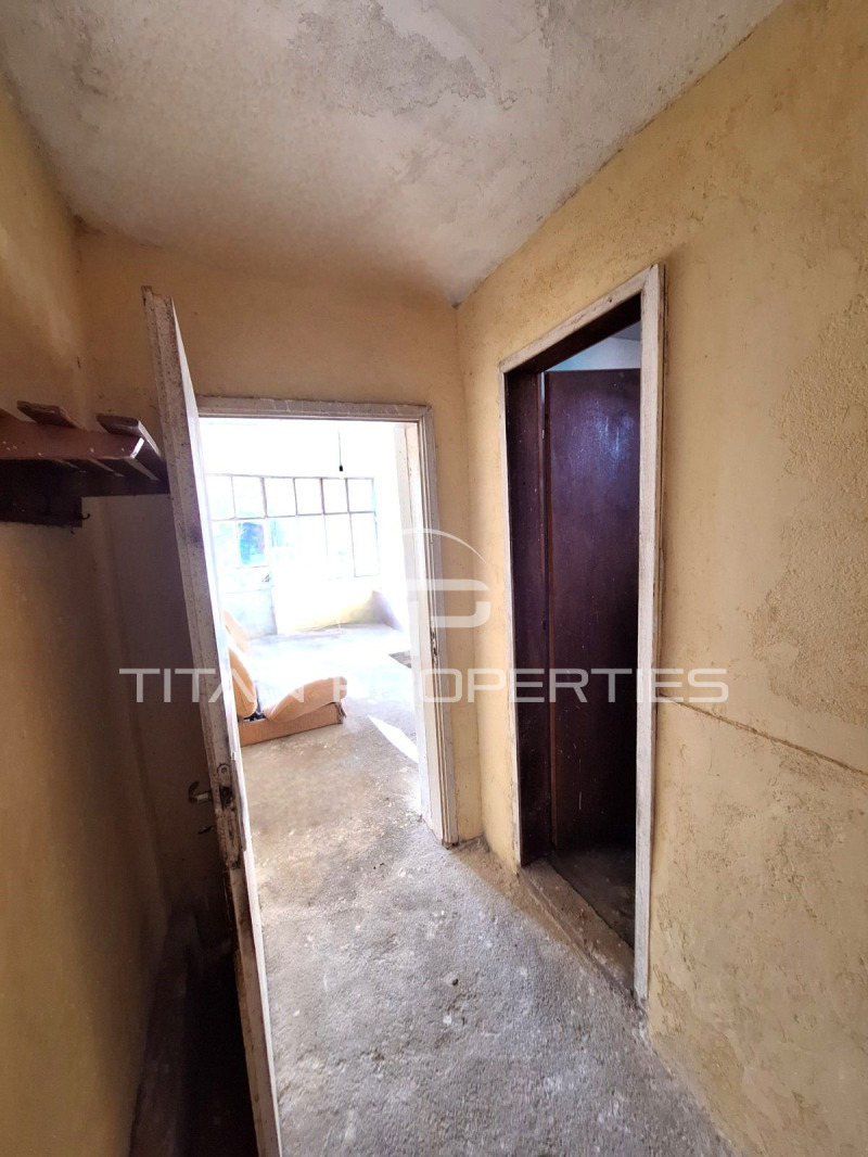 Продава КЪЩА, с. Песнопой, област Пловдив, снимка 8 - Къщи - 52648499