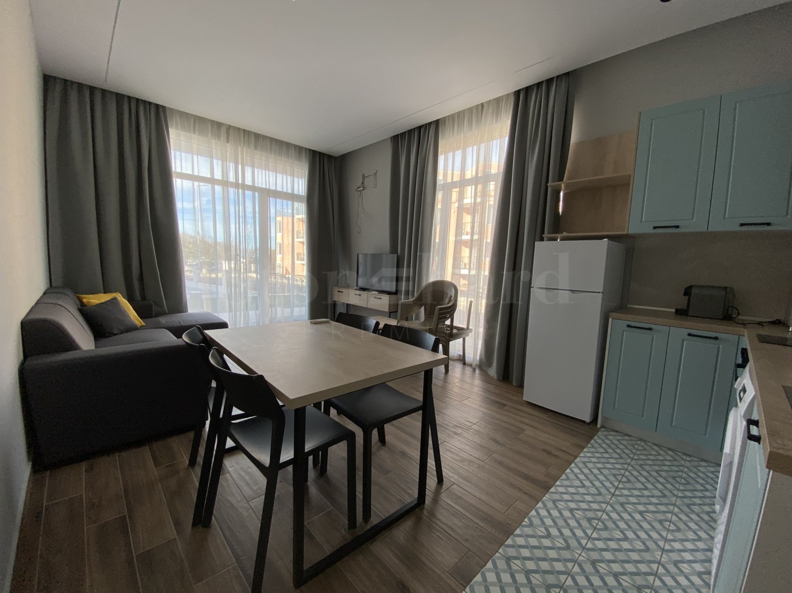 Продава 3-СТАЕН, гр. Ахтопол, област Бургас, снимка 2 - Апартаменти - 51594670