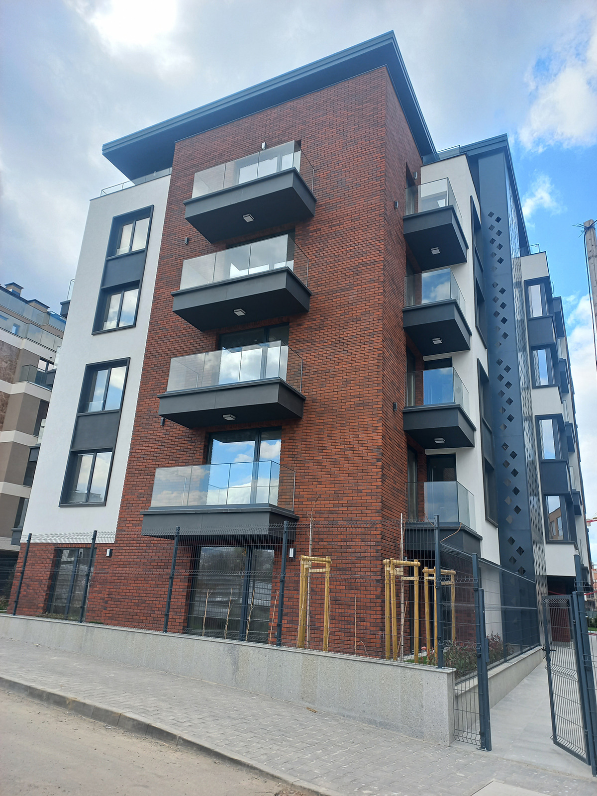 Продава 4-СТАЕН, гр. София, Малинова долина, снимка 2 - Апартаменти - 54145892