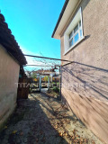 Продава КЪЩА, с. Песнопой, област Пловдив, снимка 2