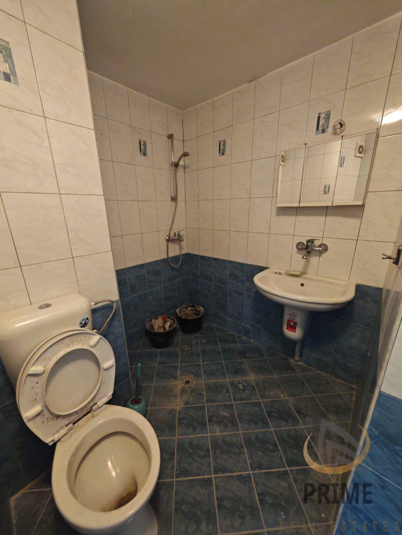 Till salu  1 sovrum Burgas , Vazrajdane , 77 kvm | 38768478 - bild [8]