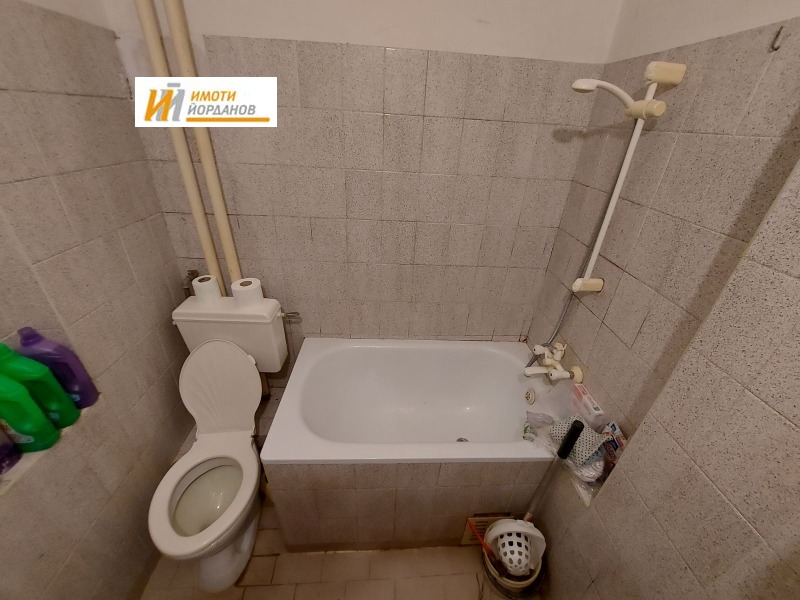 Продава  2-стаен град Велико Търново , Колю Фичето , 64 кв.м | 43365938 - изображение [9]
