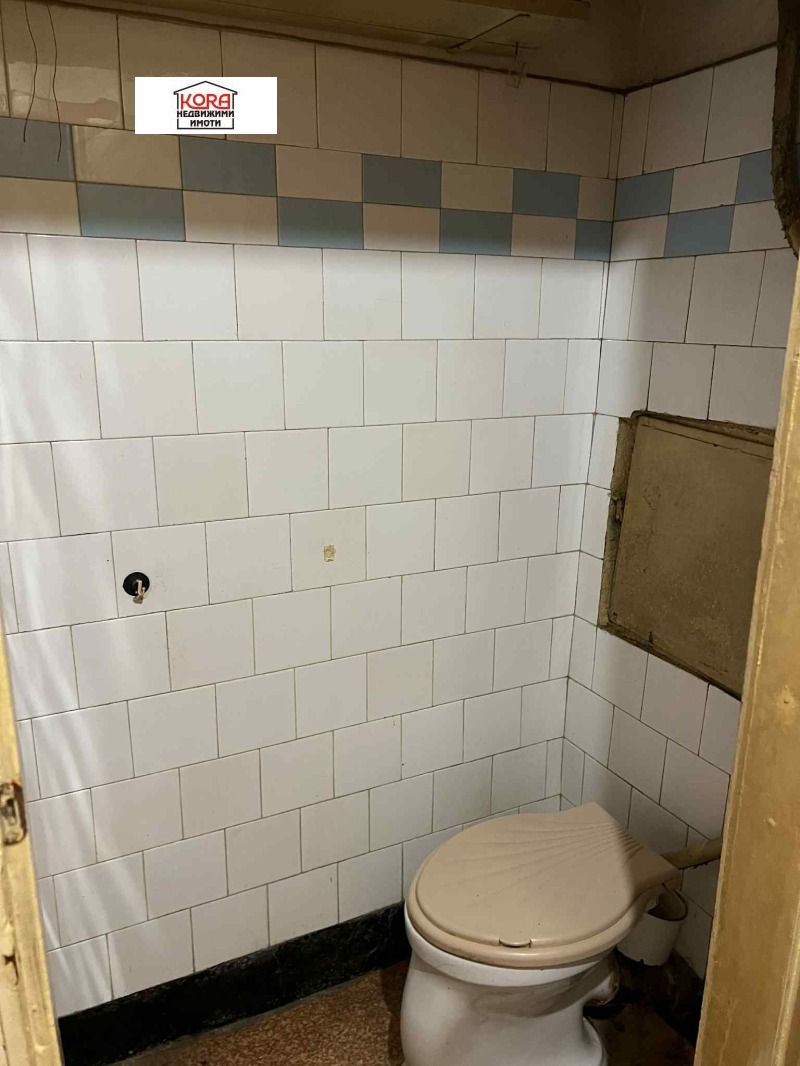 Продава 2-СТАЕН, гр. Плевен, Идеален център, снимка 8 - Апартаменти - 52799461