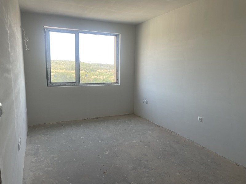 Продава  3-стаен, град Бургас, Меден рудник - зона Д •  135 600 € • ID 38115020 — holmes.bg - [1] 