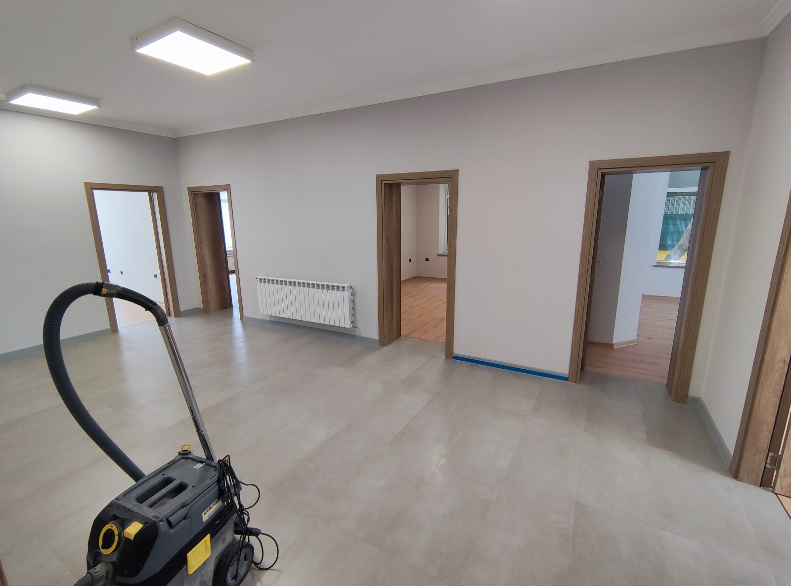 Продава ОФИС, гр. София, Център, снимка 16 - Офиси - 55124608