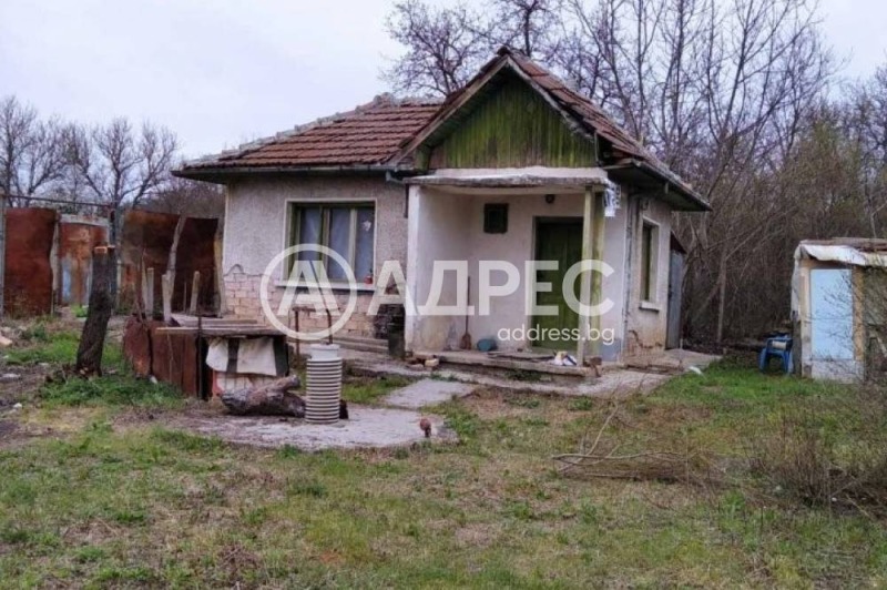 Продава ВИЛА в област Габрово, гр. Севлиево - 24 кв.м / 9 500 € » 18 580.39 лв., АДРЕС НЕДВИЖИМИ ИМОТИ