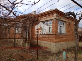 House Podvis, region Burgas 3