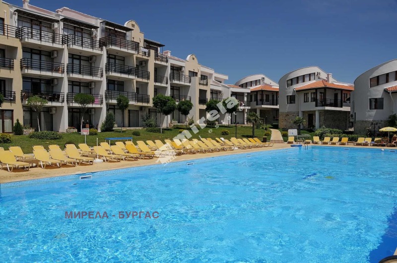 Продава 2-СТАЕН, гр. Свети Влас, област Бургас