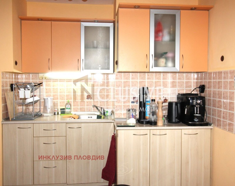 For Sale  2 bedroom Plovdiv , Marasha , 150 sq.m | 23012604 - image [3]