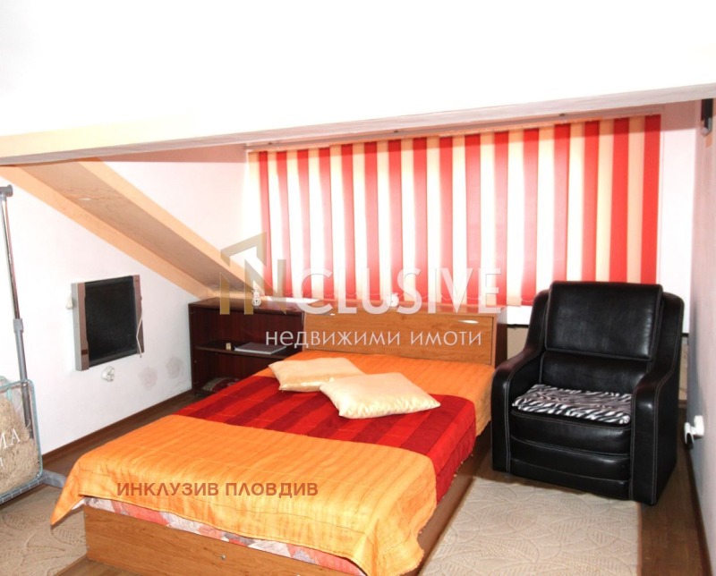 In vendita  2 camere da letto Plovdiv , Marasha , 150 mq | 23012604 - Immagine [11]