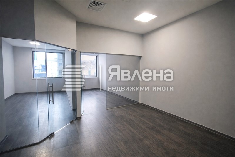 Продава ОФИС, гр. Пловдив, Център