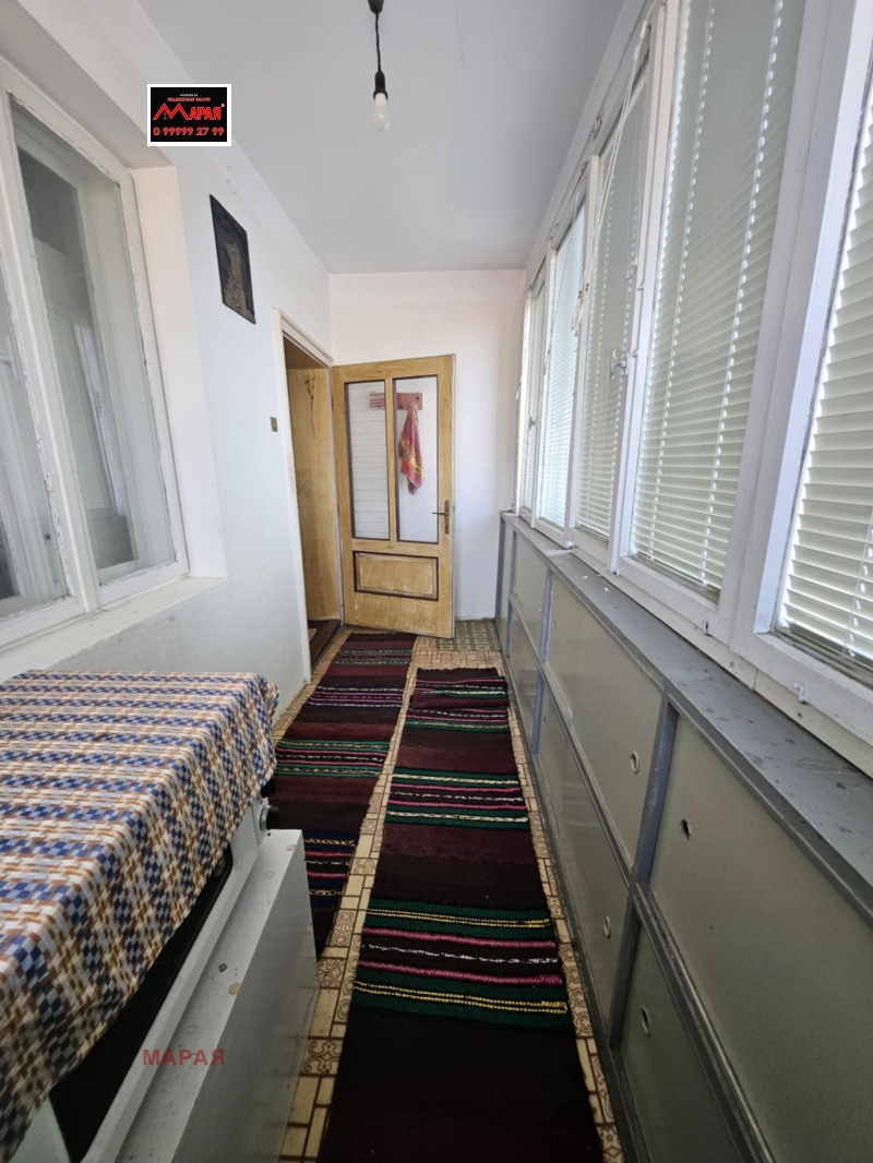 Продава ЕТАЖ ОТ КЪЩА, гр. Русе, Родина 3, снимка 7 - Етаж от къща - 52691343