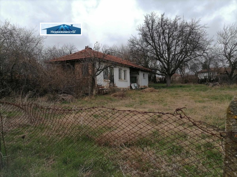 Продава КЪЩА, с. Солник, област Варна, снимка 4 - Къщи - 45649607