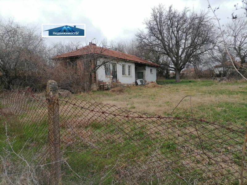 Продава КЪЩА, с. Солник, област Варна, снимка 2 - Къщи - 45649607