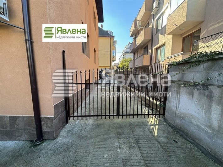 Προς πώληση  σπίτι Σοφηια , Ρεδυτα , 455 τ.μ | 41184265 - εικόνα [3]