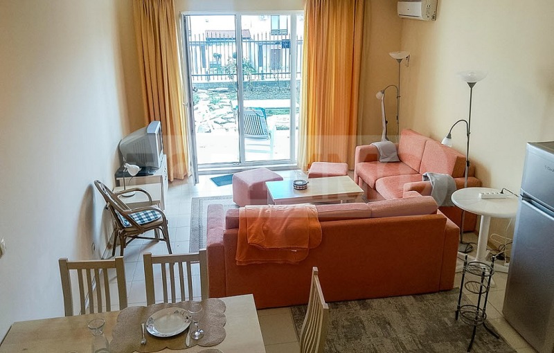 Продава КЪЩА, с. Рогачево, област Добрич, снимка 2 - Къщи - 52130331